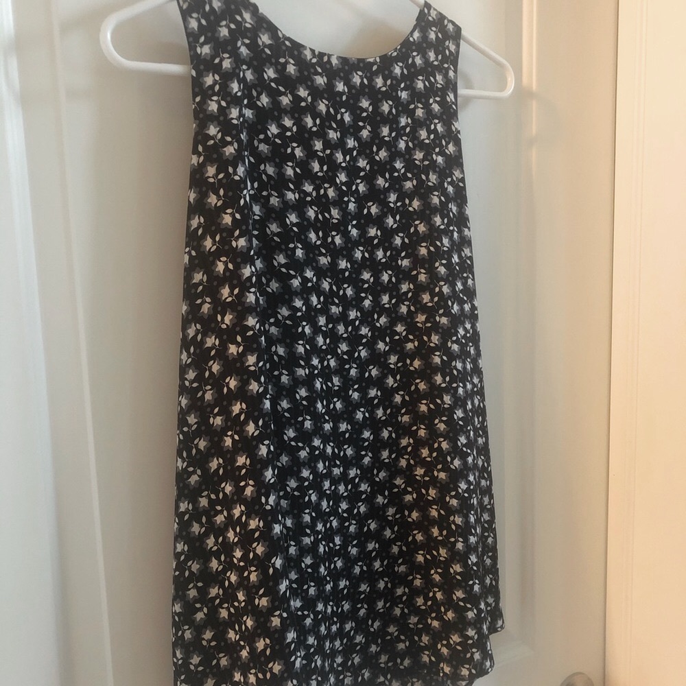 LOFT Sleeveless Top - Picture 11 of 13